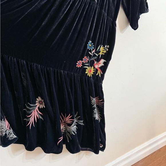 Johnny Was Tiarei Velvet Regan Dress large floral embroidered - Picture 8 of 17